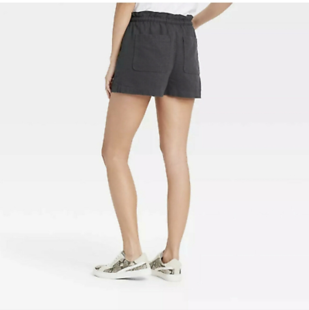 Grey Target Shorts - Picture 2 of 6